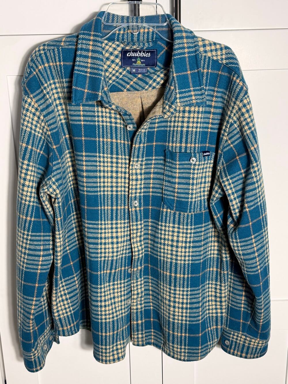 Chubbies Plaid Flannel Shirt Jacket Men’s Medium Blue Tan Button Up Shacket